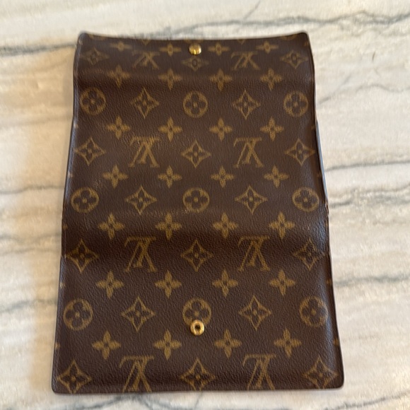 Louis Vuitton Vintage Brown Monogram Sarah Long Wallet - Picture 7 of 14